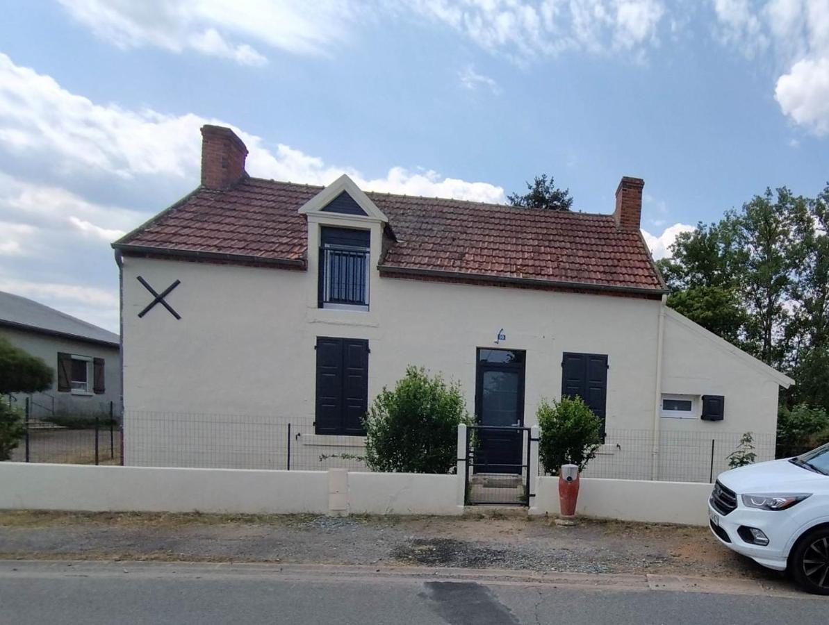 Maison De Campagne Avec Terrain Vallon-en-Sully Eksteriør bilde